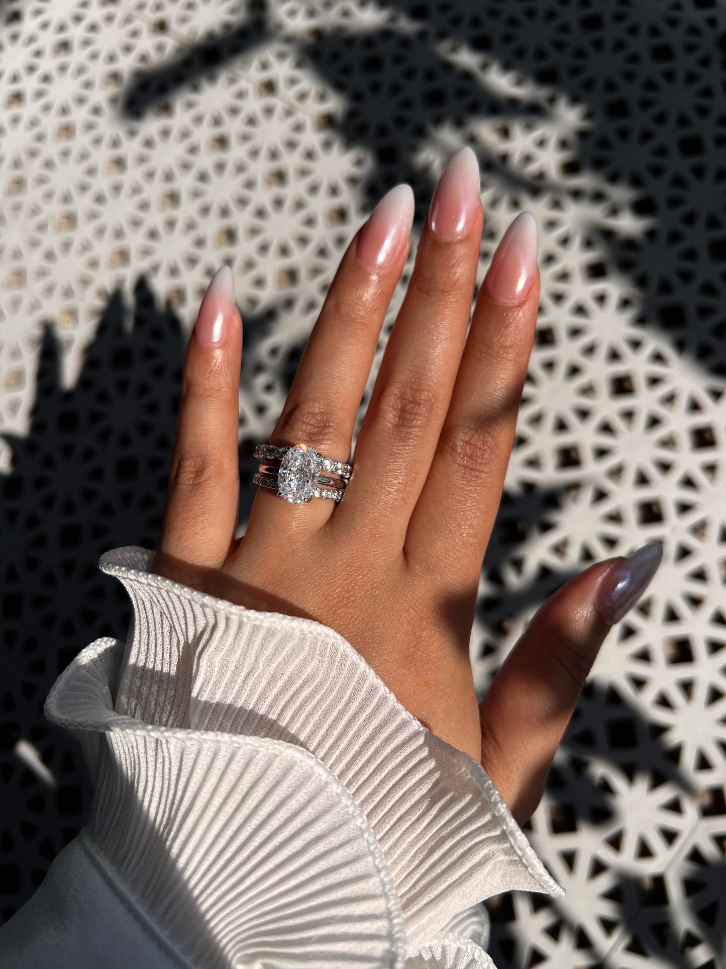 Ensemble de bagues solitaires ovales en argent