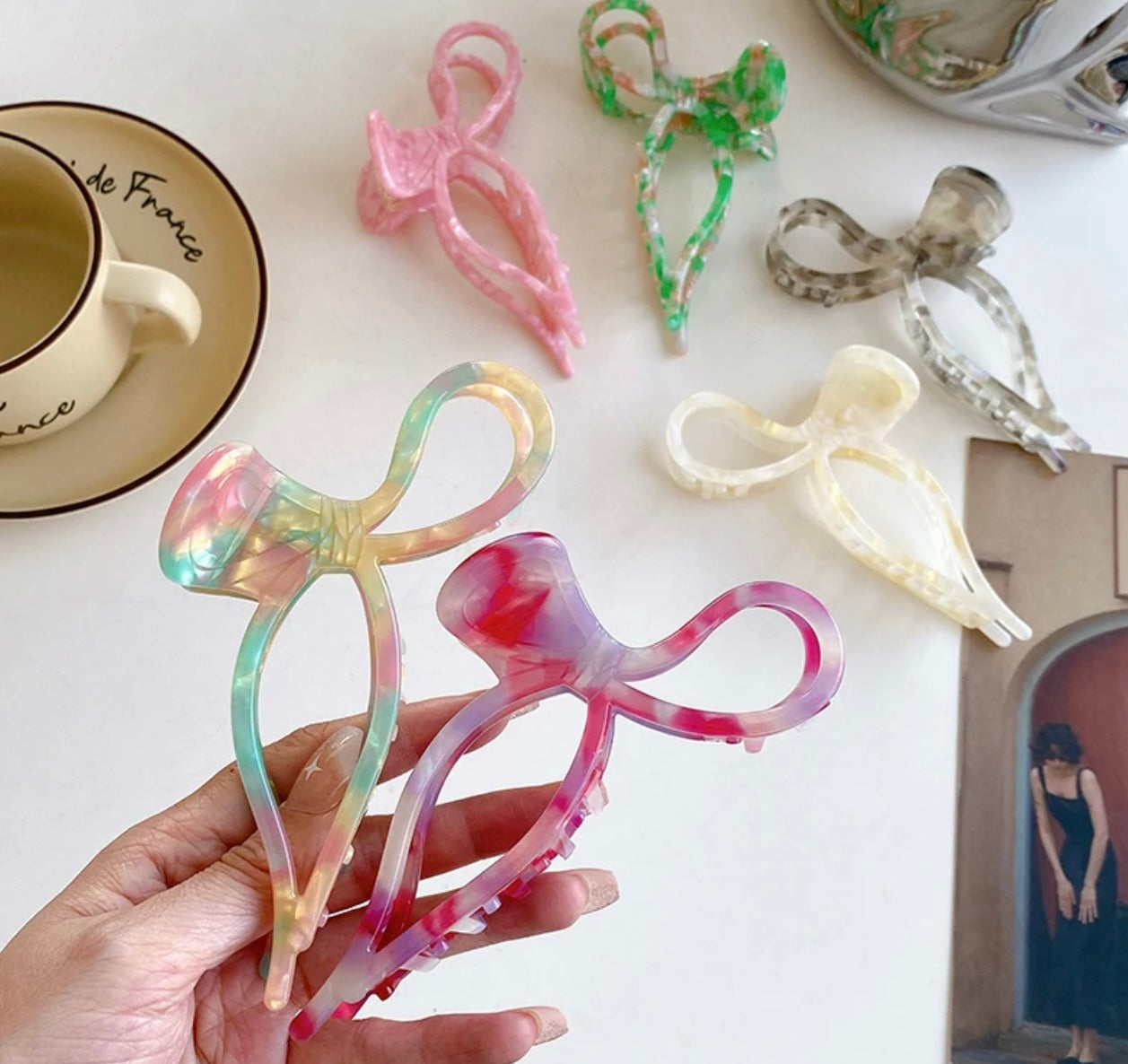 Candy Bow Claw Clip