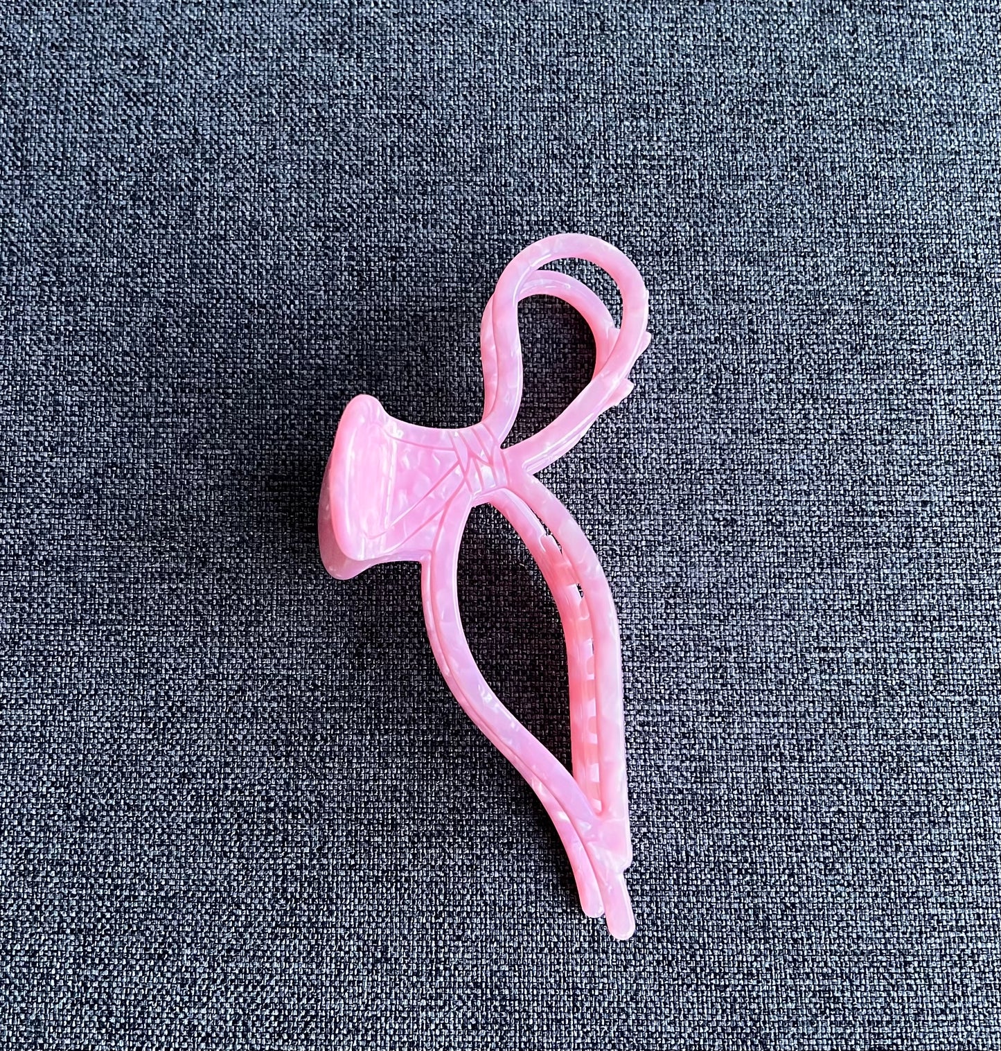 Lychee Bow Claw Clip