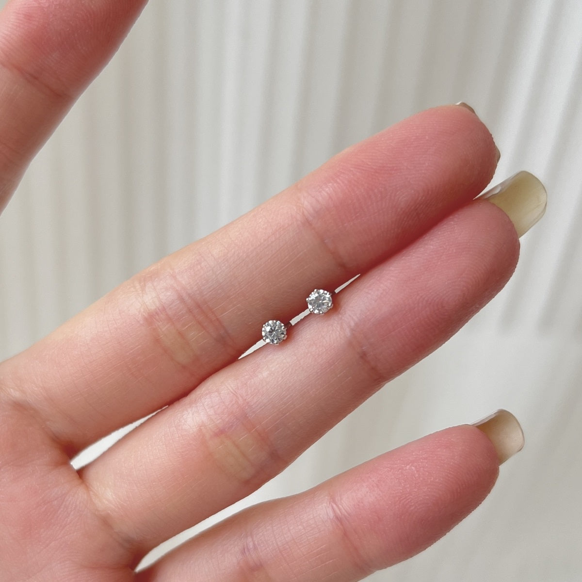 Fiona Stud Earrings
