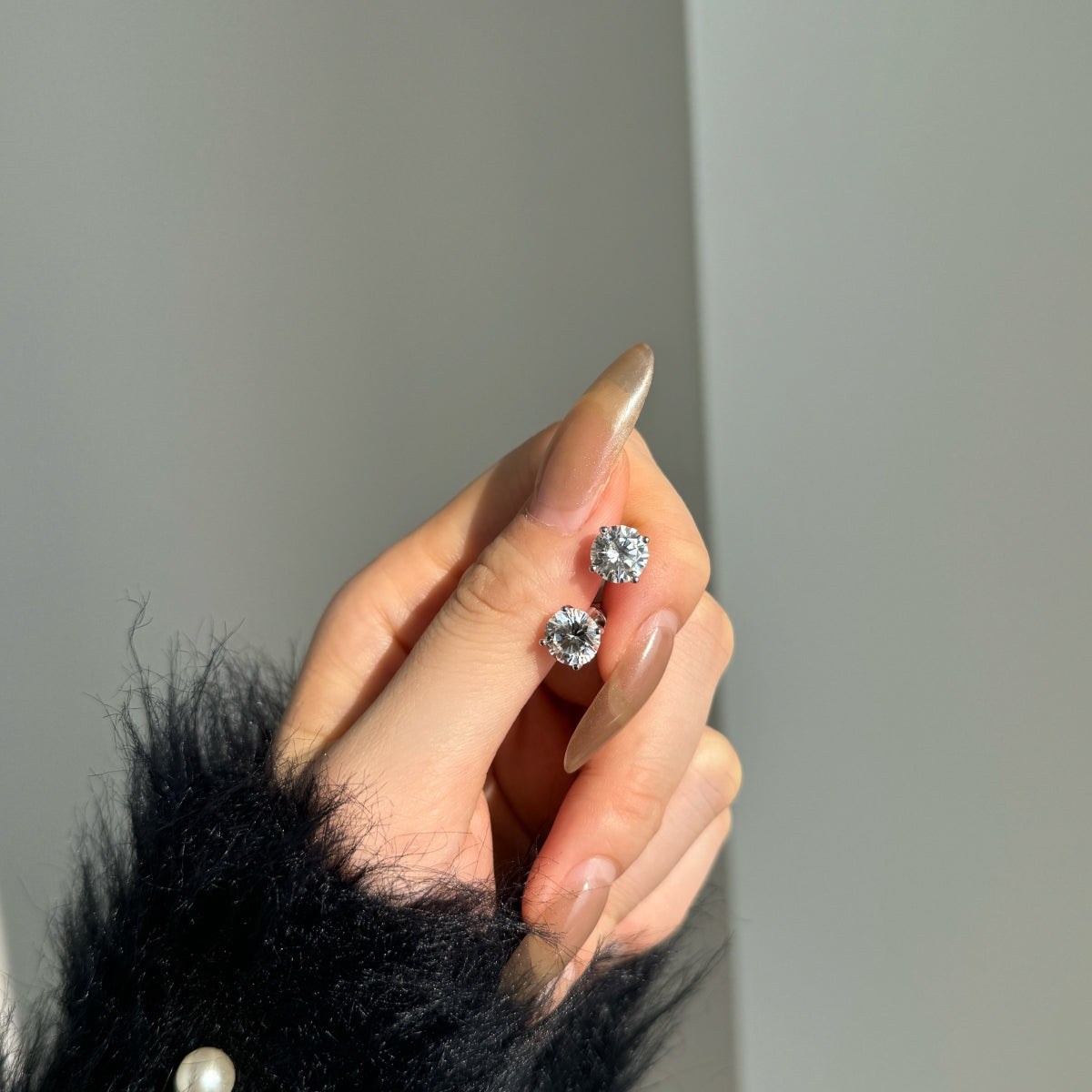 Luxora Moissanite Studs